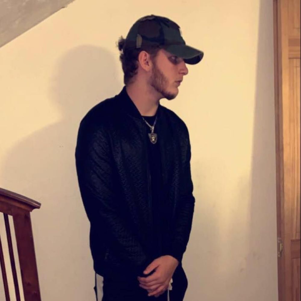 Meet your Posher, Luke anthony